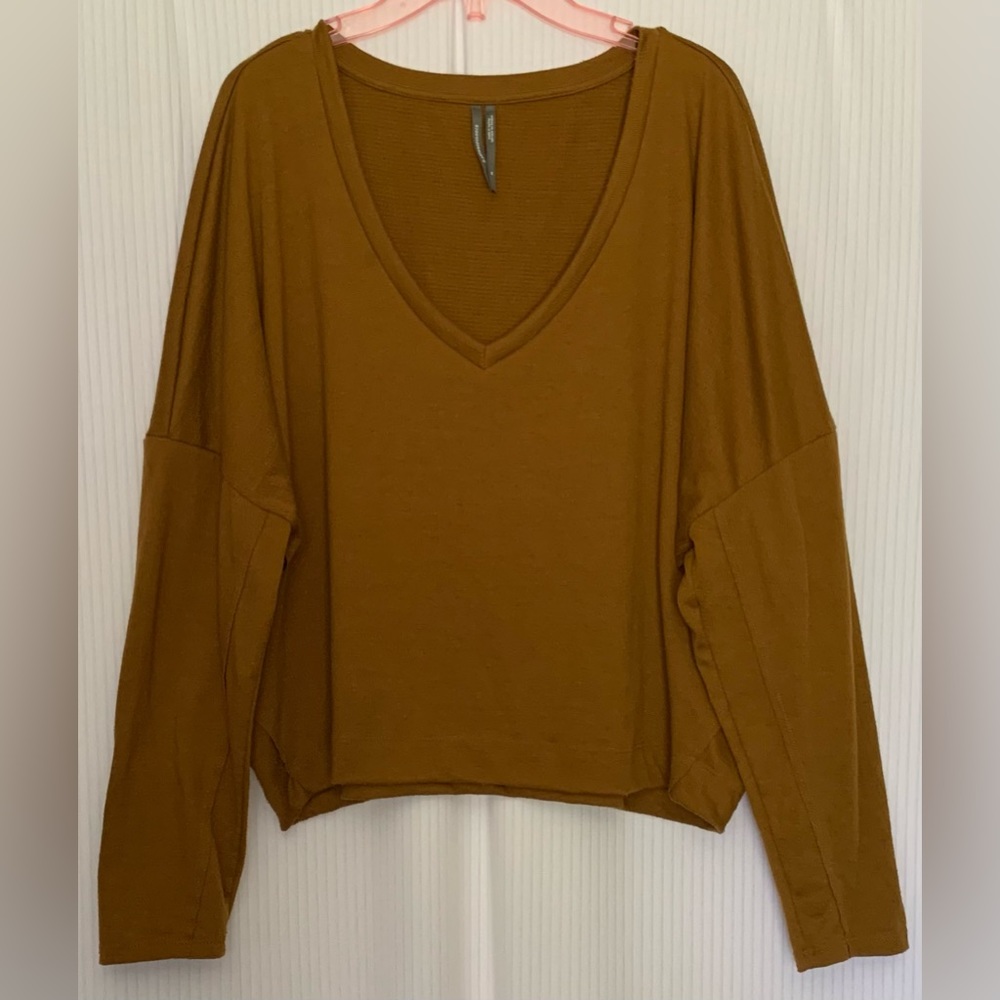 Anthropologie Long Sleeve Drop Shoulder V Neck Shirt Brown Medium